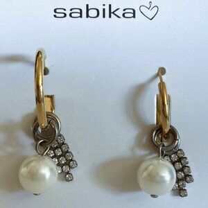 Sabika Interchangeable Small Hoop Earrings-Frosted Story- Fall/Winter 2018